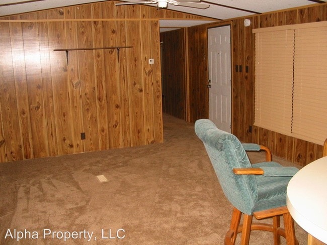 Building Photo - 4303 Old Greenville Hwy