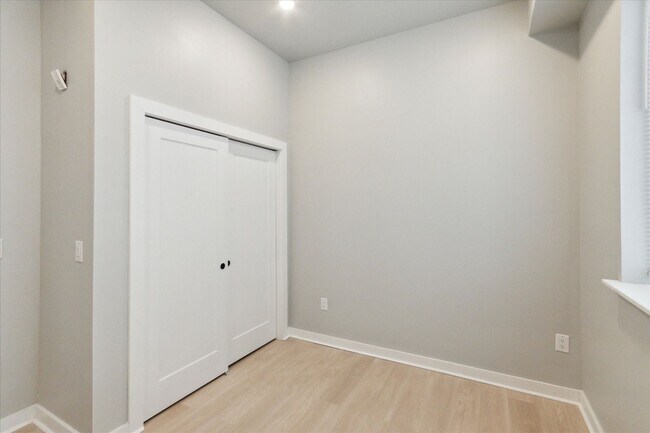 Foto del edificio - 316 S 52nd St