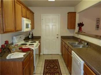 Building Photo - 3022 La Estancia Ln