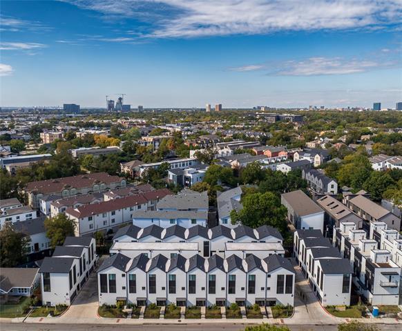 Foto principal - 5609 Live Oak St