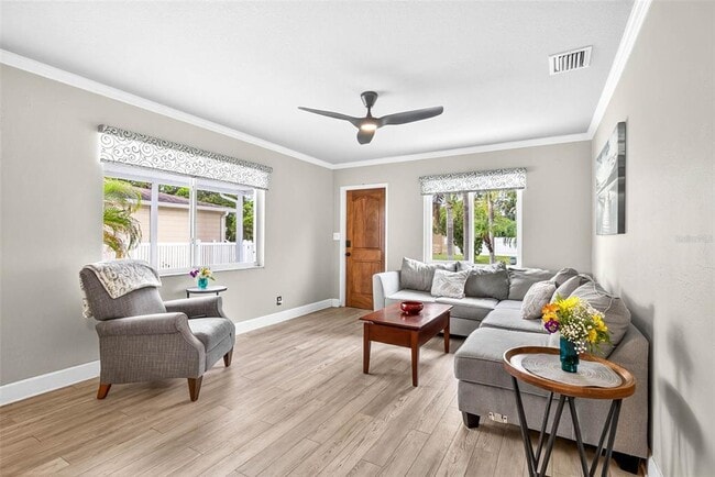 Foto del edificio - 5519 Commonwealth Ave N