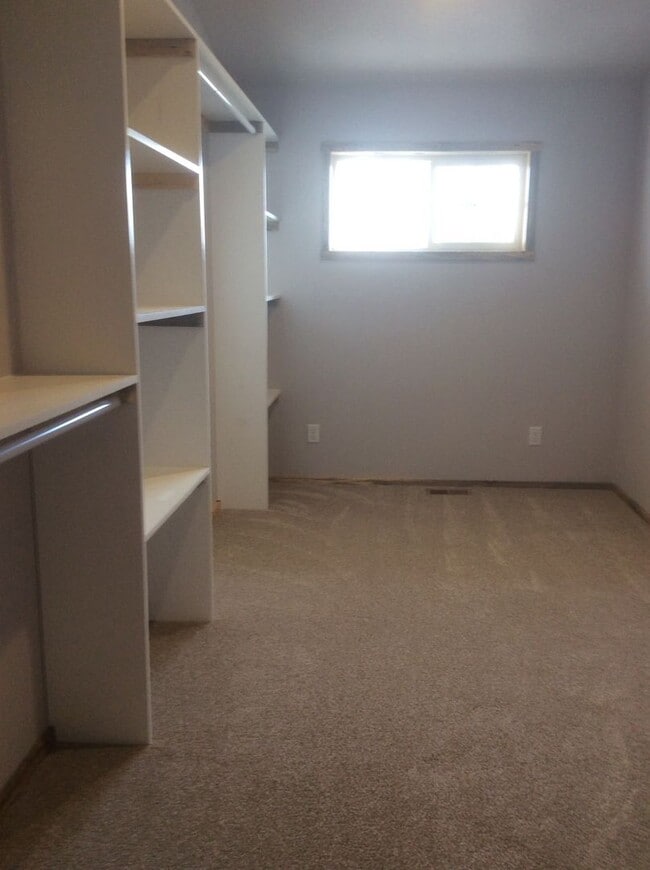 Building Photo - BEAUTIFUL NEWER CONSTRUCTION! 3 BEDROOMS, ...