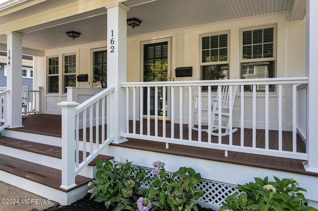 Foto del edificio - 162 Fair Haven Rd