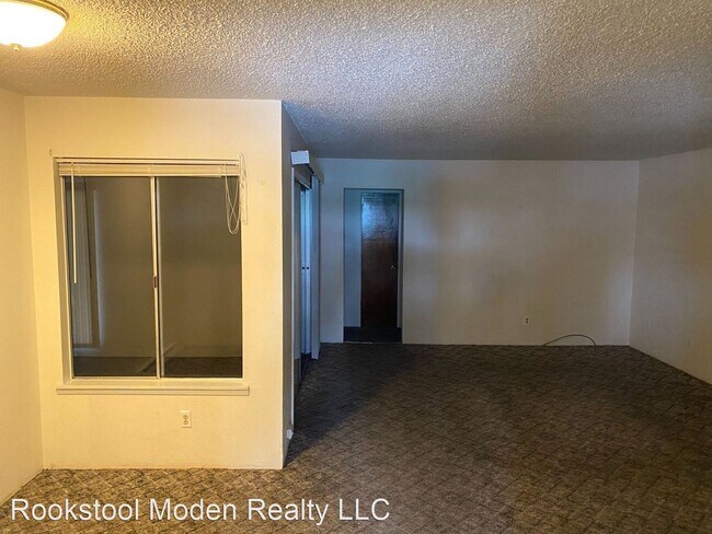 Building Photo - 3 br, 1 bath House - 4211 Laverne