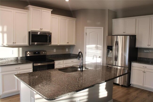 Foto del edificio - 6005 113th Terrace E