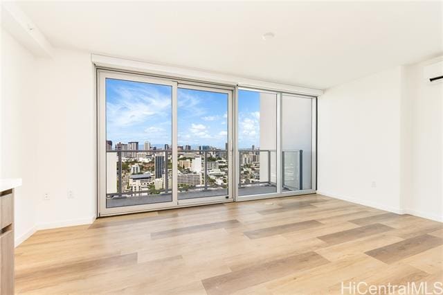 Foto del edificio - 1515 Liona St