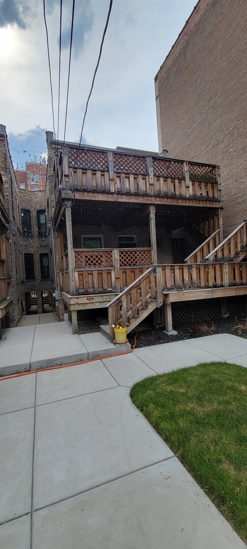 Foto del edificio - 5739 N Winthrop Ave