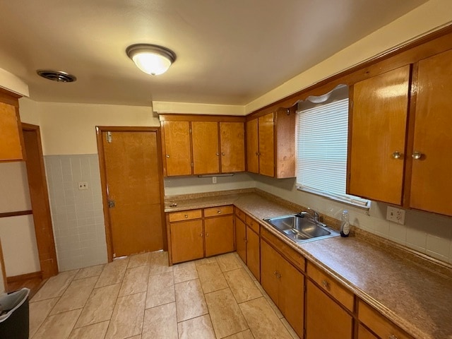 Foto del edificio - 18011 Northlawn St