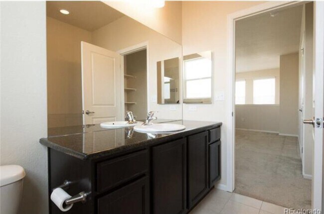 Building Photo - 11200 Colony Cir