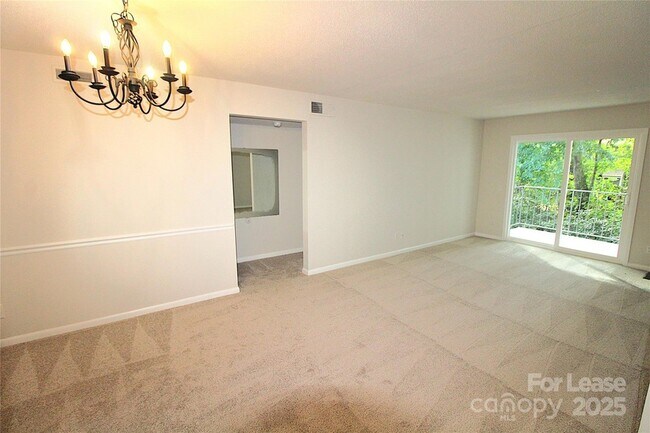 Foto del edificio - 3200 Heathstead Place