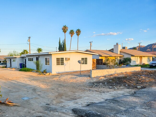 Foto del edificio - 5527 Baileya Ave