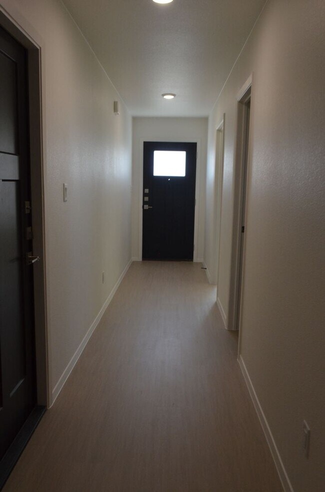 Foto del edificio - 1438 Walker Pl Blvd