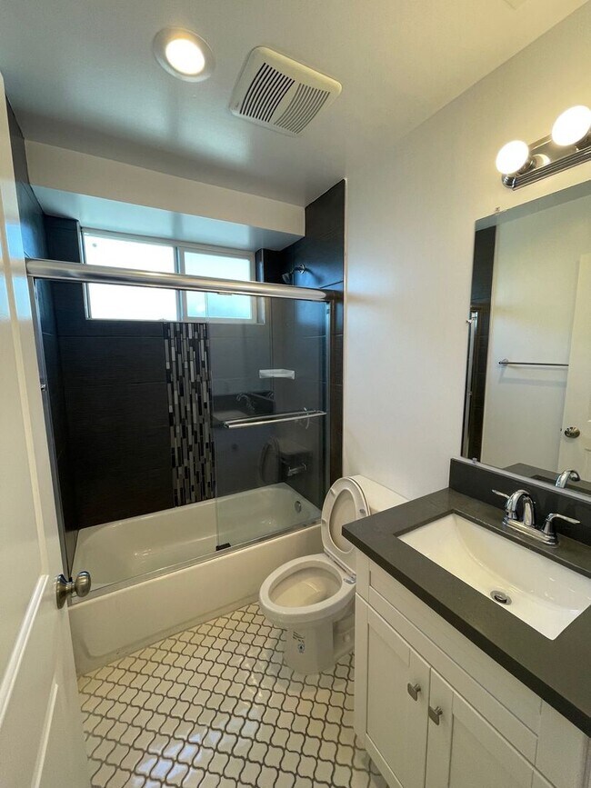 Foto del edificio - 2130