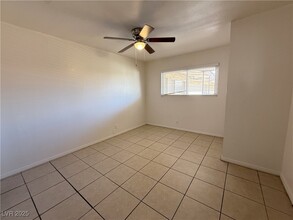 Building Photo - 1908 Rexford Dr