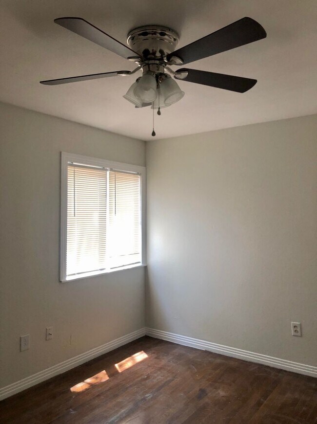 Foto del edificio - Pre leasing now for August 10th move in!