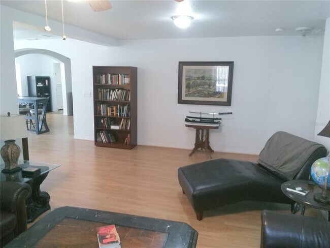 Foto del edificio - 1701 38th Ave N