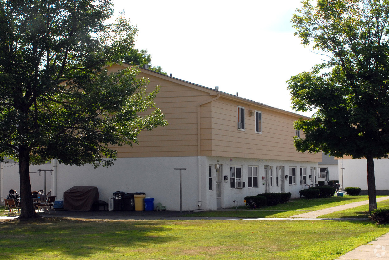 Building Photo - Blakely Apartments