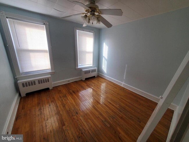 Foto del edificio - 423 Chapel Terrace