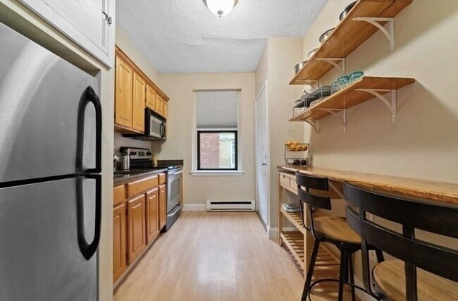 Foto del edificio - 1810 Dorchester Ave