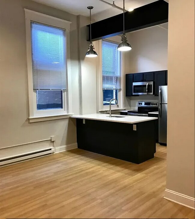 Foto del edificio - 148 Clinton St