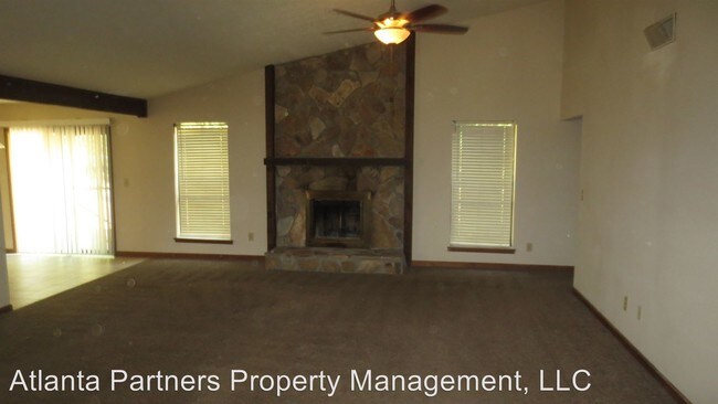 Foto del edificio - 3 br, 2 bath House - 664 Oxford Hall Dr