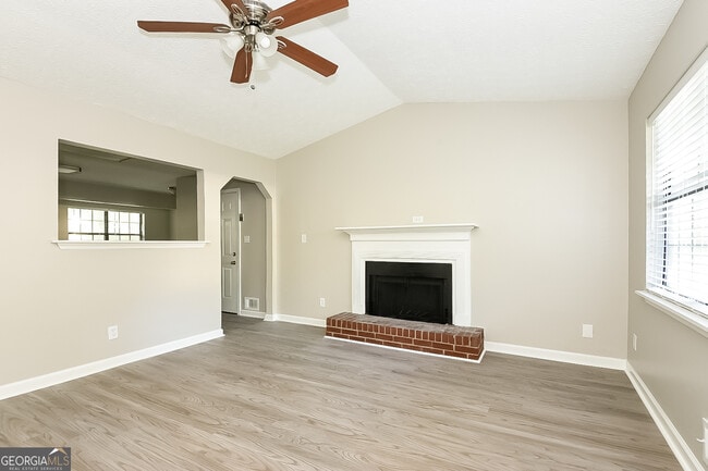 Foto del edificio - 1565 Island Way