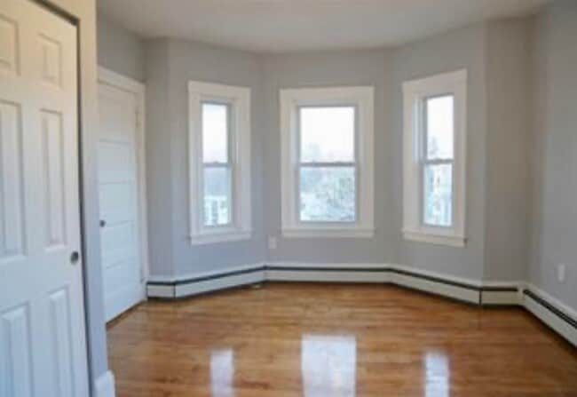 Building Photo - 114 Winthrop St