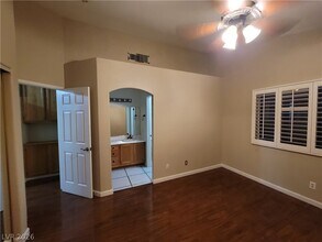 Building Photo - 2458 Color Canyon Way