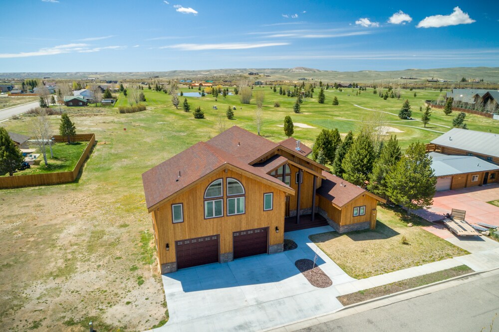 1307 Clubhouse Rd, Pinedale, WY 82941 House Rental in Pinedale, WY