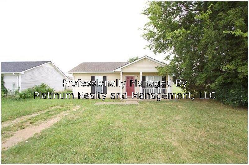 915 State Line Rd, Oak Grove, KY 42262