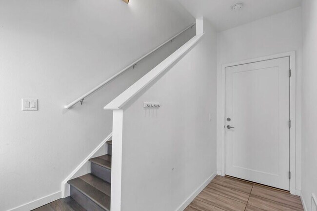 Foto del edificio - 8711 E Hampden Ave