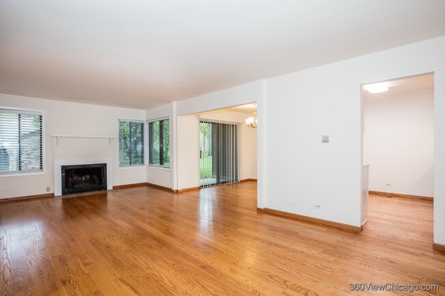 Building Photo - 6223 Trinity Dr