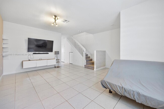 Foto del edificio - 10013 SW 228th Terrace