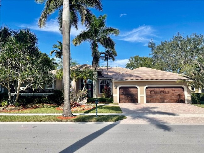 Foto del edificio - 2579 Mayfair Ln