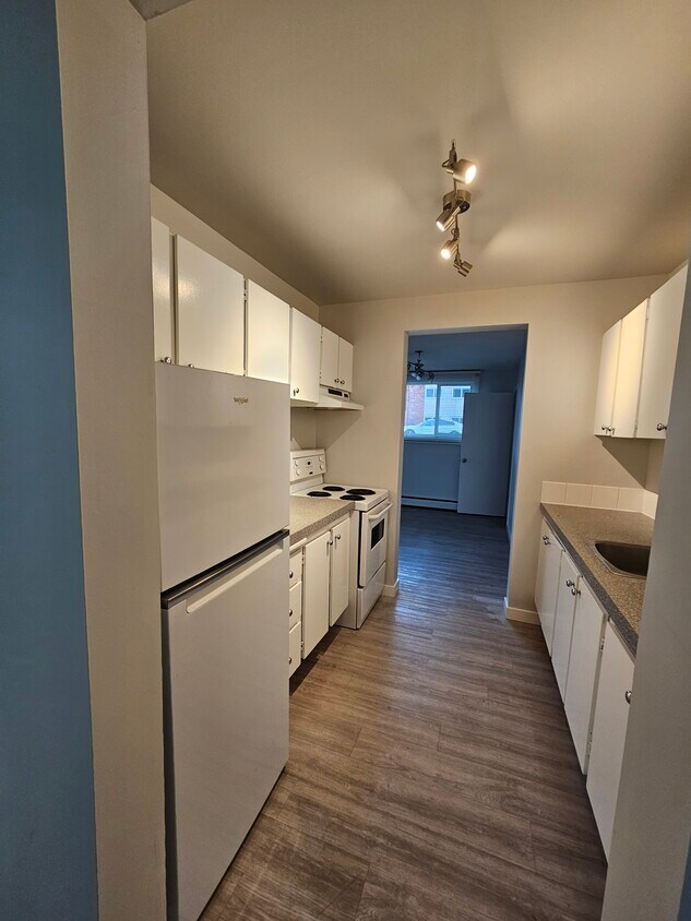 Primary Photo - 13308 127 St NW