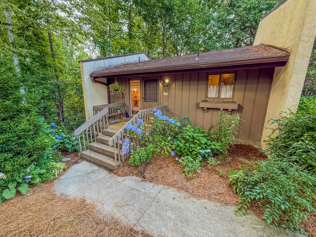 Photo - 37 Dogwood Knob (Sapphire, NC)