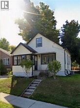 Building Photo - 53 Josephine St