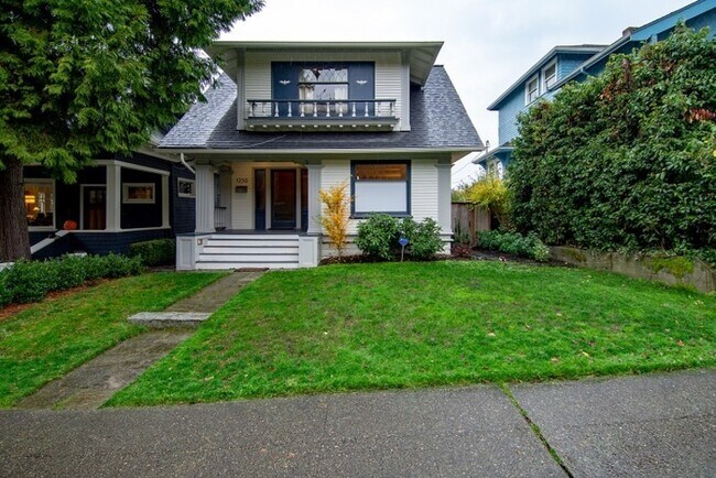 Foto del edificio - 1250 16th Ave E