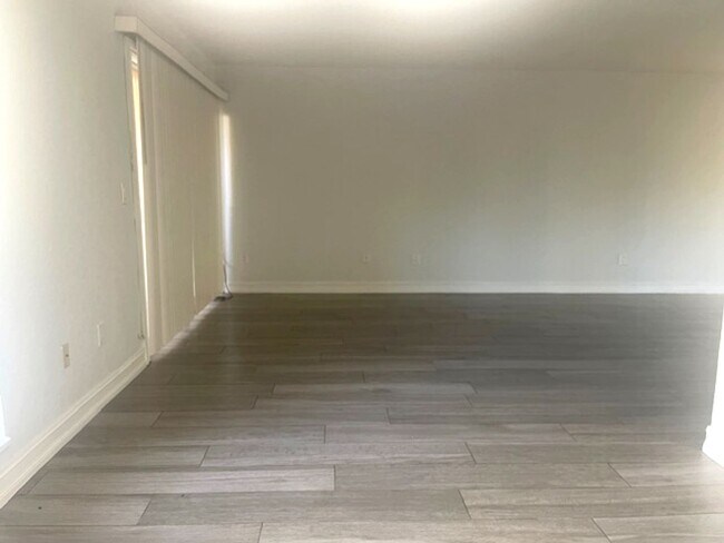 Foto del edificio - Charming 1-Bedroom Rental Close to Siesta Key Beach