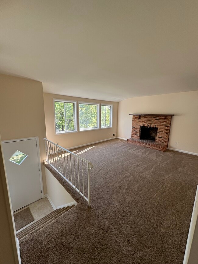 Building Photo - 205 Kerby Pky