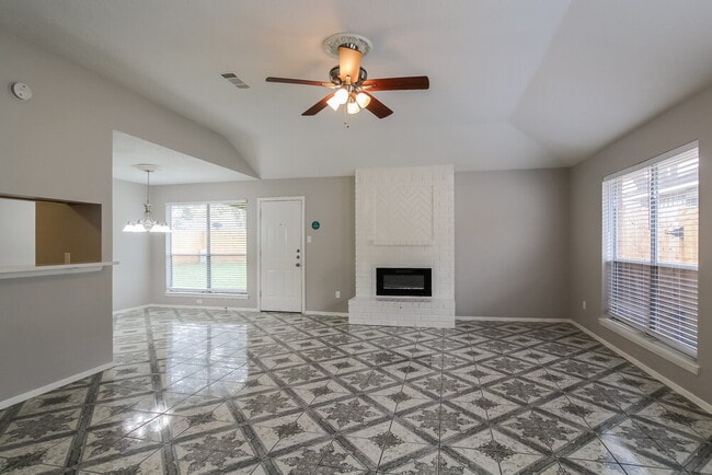 Foto del edificio - 2138 Pilgrims Point Dr