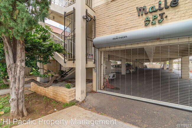 Foto del edificio - 2 br, 1 bath House - 727 Makaleka Ave Apt ...