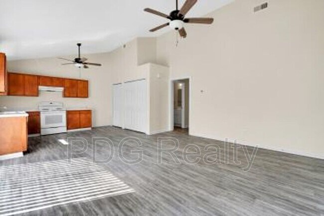 Foto del edificio - 1831 Scott Rd