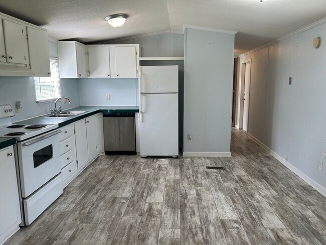 Foto del edificio - Secluded Home in Locust, NC!