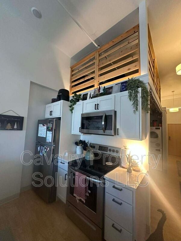 Foto del edificio - 1831 W Michigan St