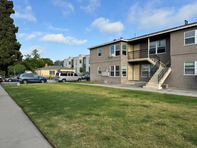 Building Photo - 4107 Wade St