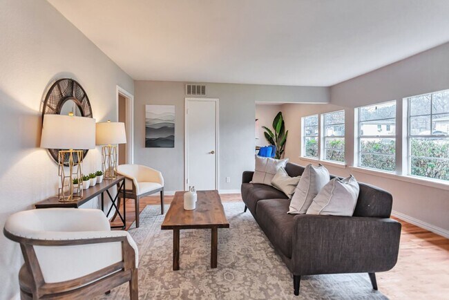 Foto del edificio - Ready for Immediate Move-In!  3 Bed 1 Bath...