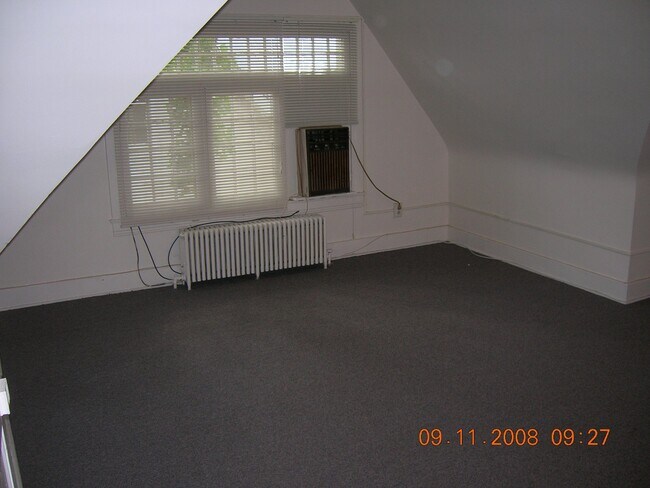 Foto del edificio - 323 N Hartley St