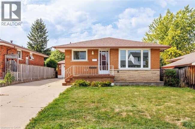 Photo du bâtiment - 60 Champlain Ave