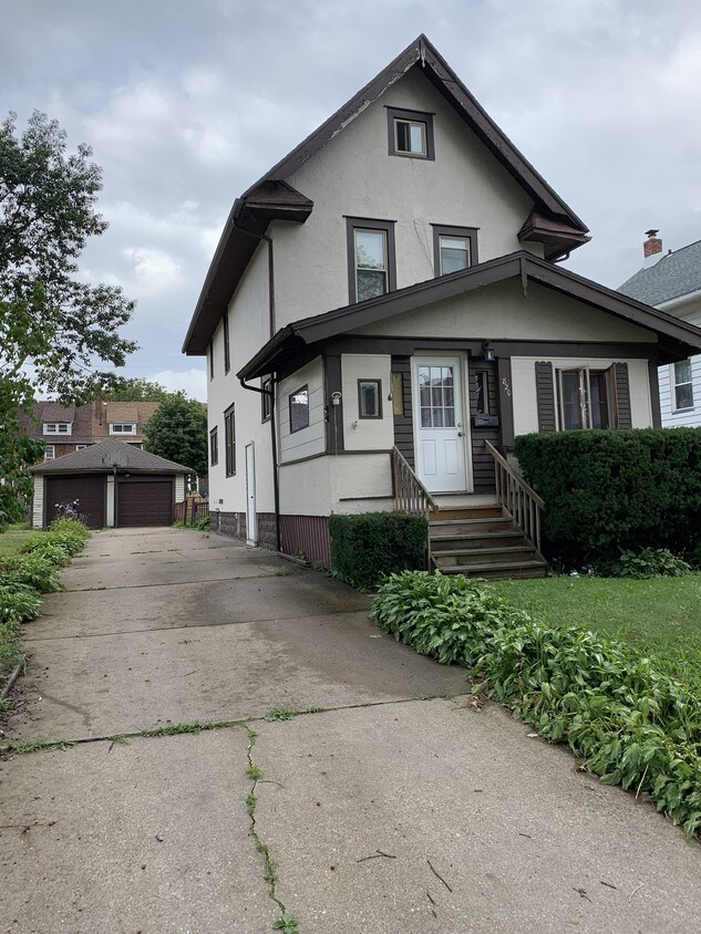 820 Rankine Ave, Erie, PA 16511 House for Rent in Erie, PA